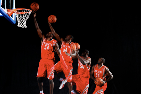 三步上籃動作要領(lǐng)是什么？